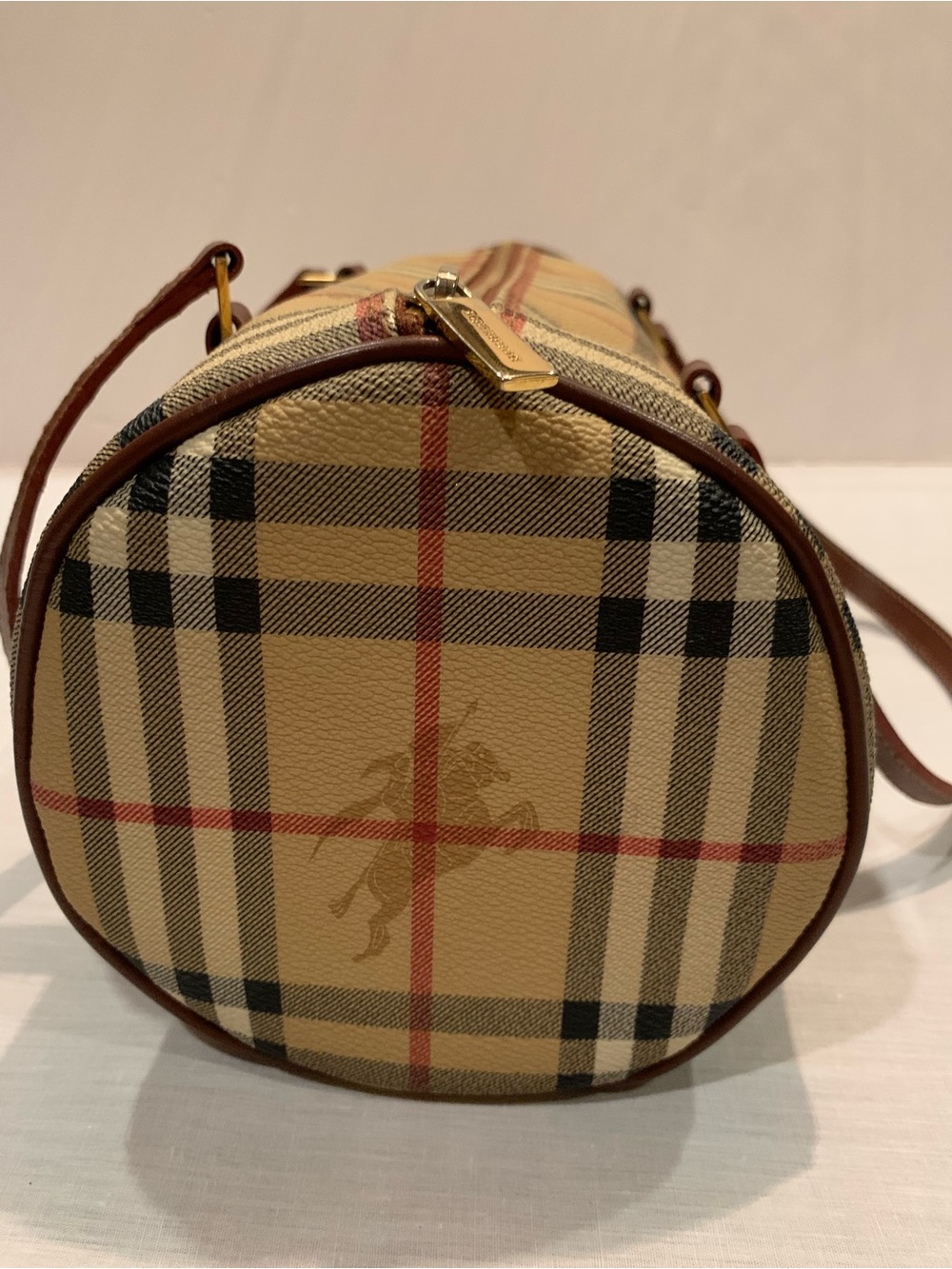 Burberry Haymarket Check Barrel Bag serial number S-04-1 - Picture 8 of 14